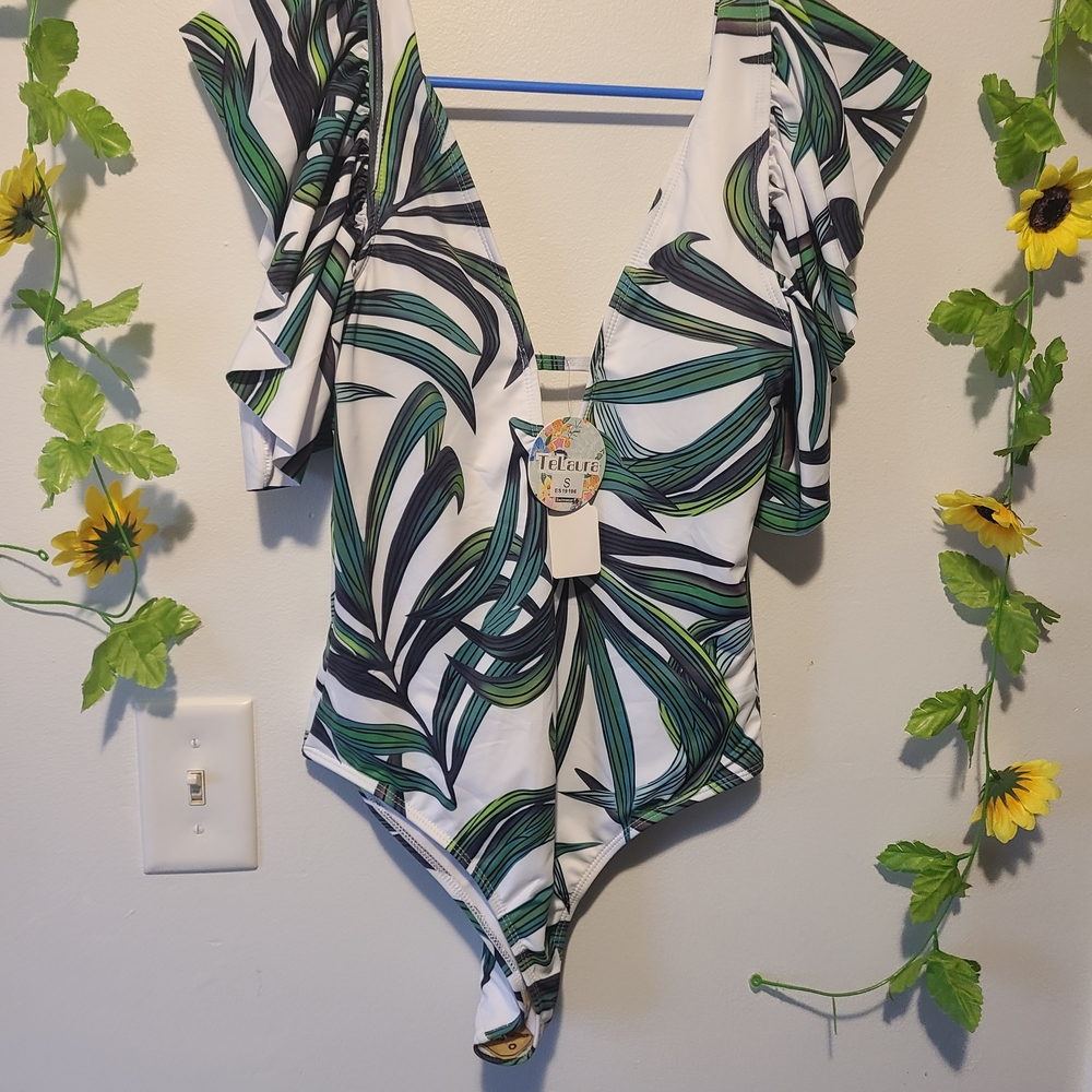 New Womens Small One Piece Swimsuit